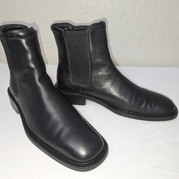 Gucci Vintage Black Italian Leather Pull On Chelsea Boots 6.5 UK Men's 7.5 D US - Picture 1 of 12